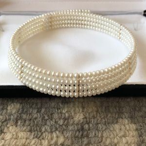 Elegant Pearl Choker Necklace